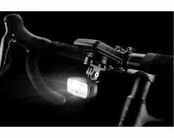 LUZ DELANTERA GIANT RECON HL 200 -Bicicletas Ventas 400000167 recon hl 200 05